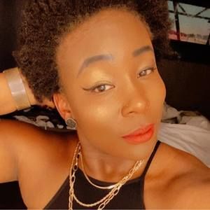 Meet your Posher, Lashonna